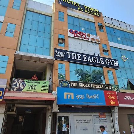 Hotel Vivan Vadodara Exterior foto
